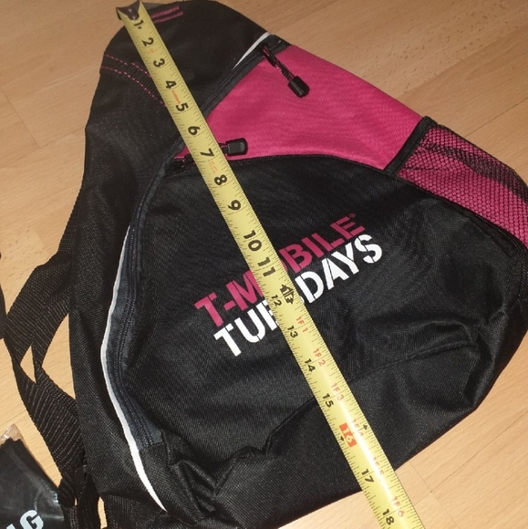 T-mobile bundle - Picture 5 of 5